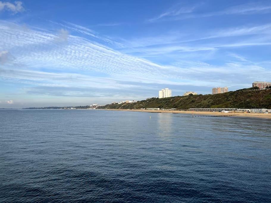 The Retreat - Large Luxury Apartment, Two Mins From Beach Bournemouth Exterior foto
