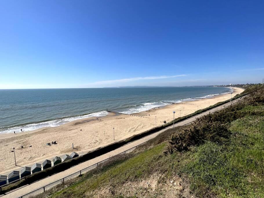 The Retreat - Large Luxury Apartment, Two Mins From Beach Bournemouth Exterior foto