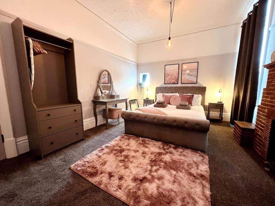The Retreat - Large Luxury Apartment, Two Mins From Beach Bournemouth Exterior foto