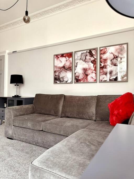 The Retreat - Large Luxury Apartment, Two Mins From Beach Bournemouth Exterior foto
